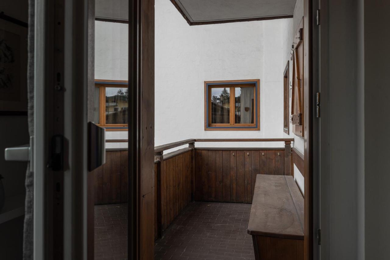 Casa Maia Apartment Cortina d'Ampezzo Luaran gambar